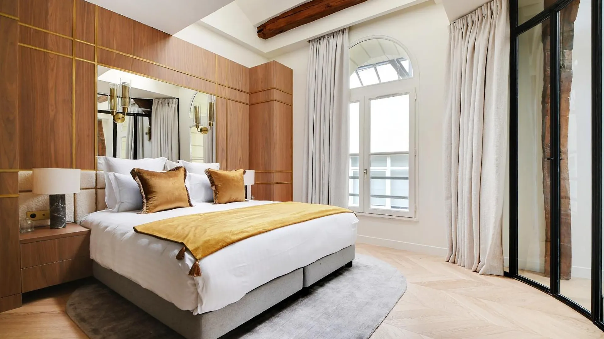 Maison Galante - Apartments In Grand Boulevards - Passage Panorama Paris