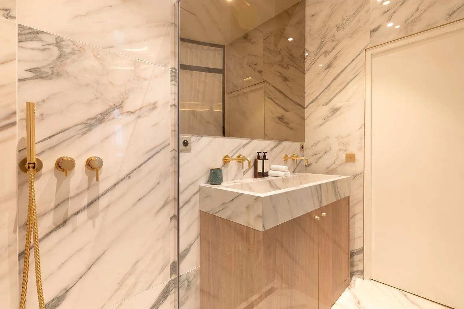 Maison Galante - Apartments In Grand Boulevards - Passage Panorama パリ 0*,  フランス